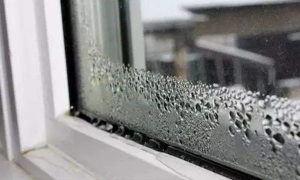 窗戶冷凝水怎么解決？
